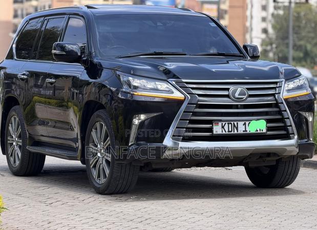 Lexus LX 570 AWD 2016 Black
