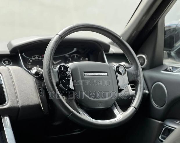 Land Rover Range Rover Sport SE 2019 White