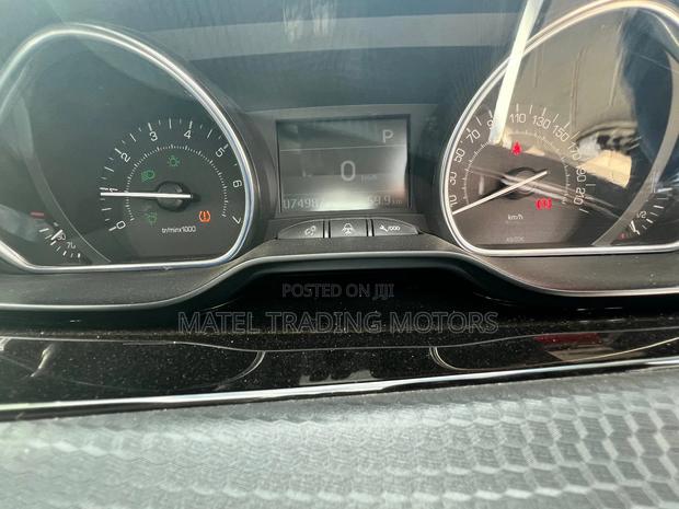 Peugeot 2008 2018 White