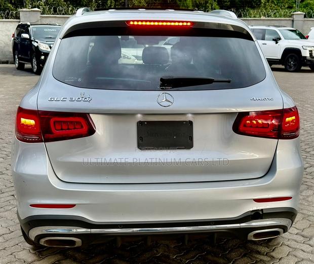 Mercedes-Benz GLC-Class 2021 Silver