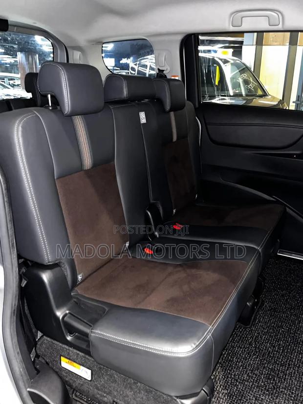 Toyota Sienta 1.5 AWD (6-seater) 2020 Pearl
