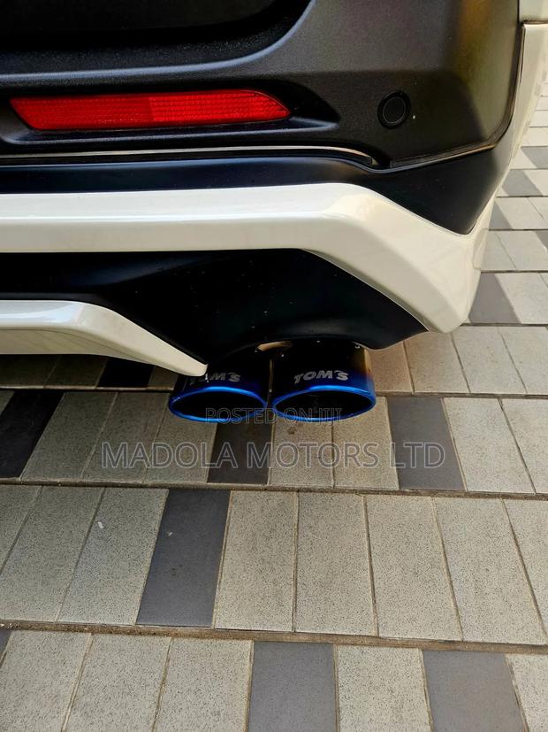 Toyota RAV4 Adventure AWD 2020 White