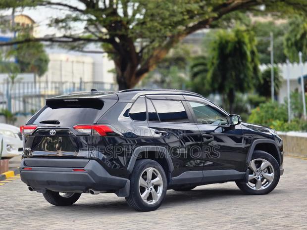Toyota RAV4 2019 Black