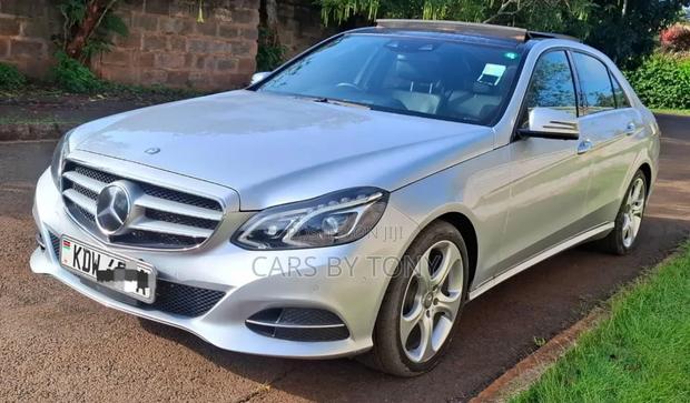 Mercedes-Benz E350 Base 4Matic Sedan AWD (3.5L 6cyl 7A) 2016 Silver