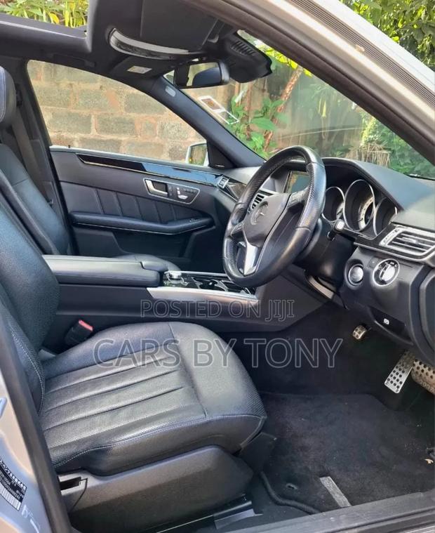 Mercedes-Benz E350 Base 4Matic Sedan AWD (3.5L 6cyl 7A) 2016 Silver