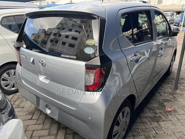 Daihatsu Mira 2019 Gray
