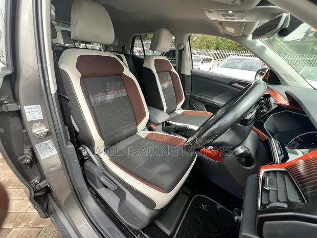 Volkswagen T-Cross 2020 Gray