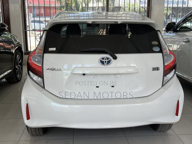 Toyota Aqua 2019 White