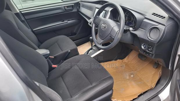 Toyota Corolla Fielder 1.5 Petrol FWD 2020 Silver