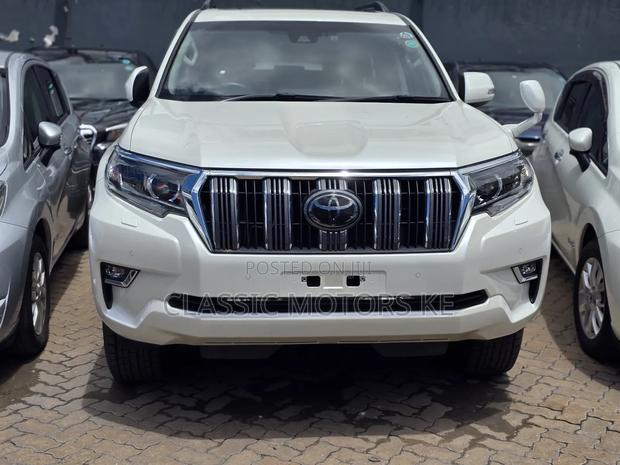 Toyota Land Cruiser Prado 2.7 2019 Pearl