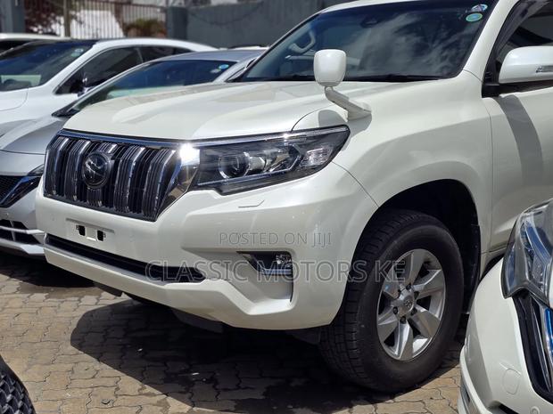Toyota Land Cruiser Prado 2.7 2019 Pearl