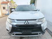 Mitsubishi Outlander 2018 White for sale