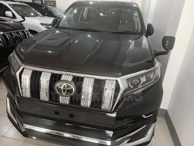 Toyota Land Cruiser Prado 2019 Black