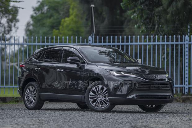 Toyota Harrier 2020 Black