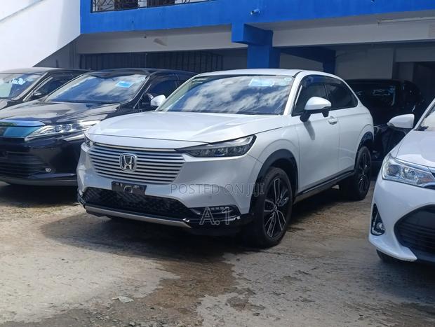 Honda Vezel 2021 White
