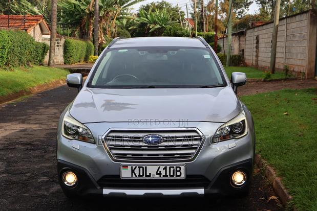 Subaru Outback 2.5i 4dr Wagon AWD (2.5L 4cyl CVT) 2015 Silver