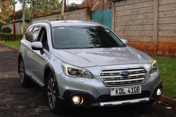 Subaru Outback 2.5i 4dr Wagon AWD (2.5L 4cyl CVT) 2015 Silver