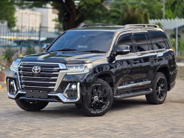 Toyota Land Cruiser 2019 Black