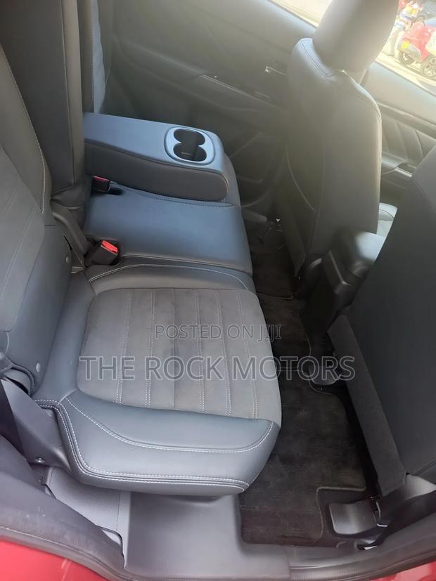 Mitsubishi Outlander 2019 Red