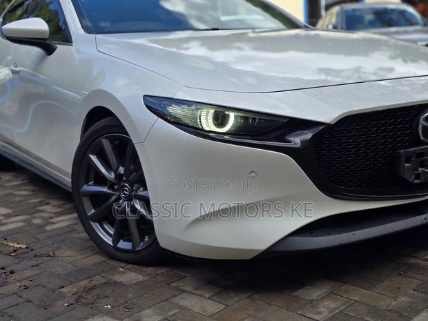 Mazda 3 2020 Pearl