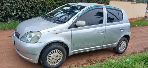 Toyota Vitz 1.0 FWD 5dr 2002 Silver