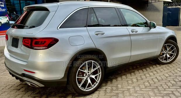 Mercedes-Benz GLC-Class 2021 Silver