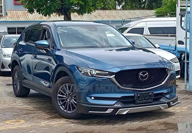 Mazda CX-5 2020 Blue