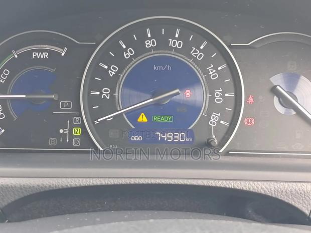 Toyota Noah 2018 Gray