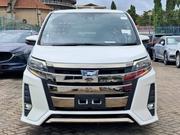 Toyota Noah 1.8 FWD Hybrid (7 seater) 2019 White for sale