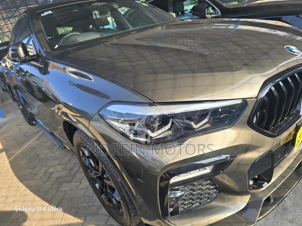 BMW X6 2023 Green