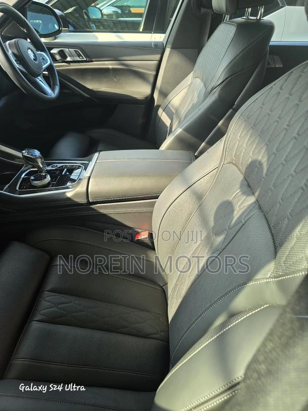 BMW X6 2023 Green