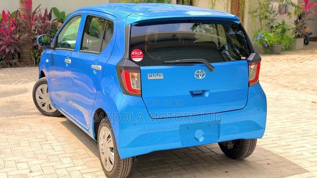 Toyota Pixis 2020 Blue