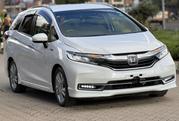 Honda Fit Shuttle 1.5 Hybrid 2WD 2019 White for sale