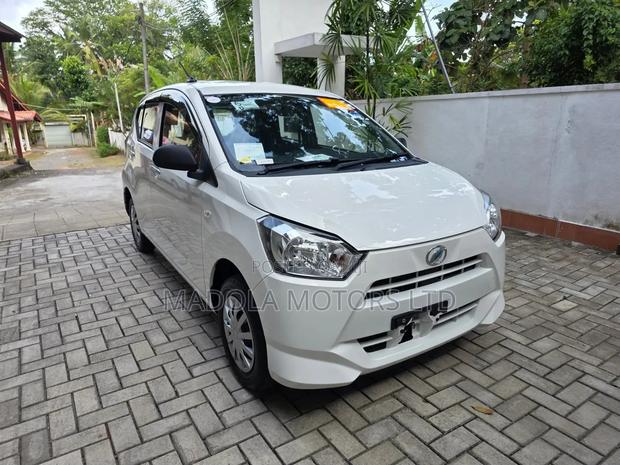 Daihatsu Mira 2019 White