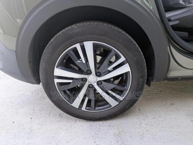 Peugeot 5008 1.6 PureTech 180 2019 Gray