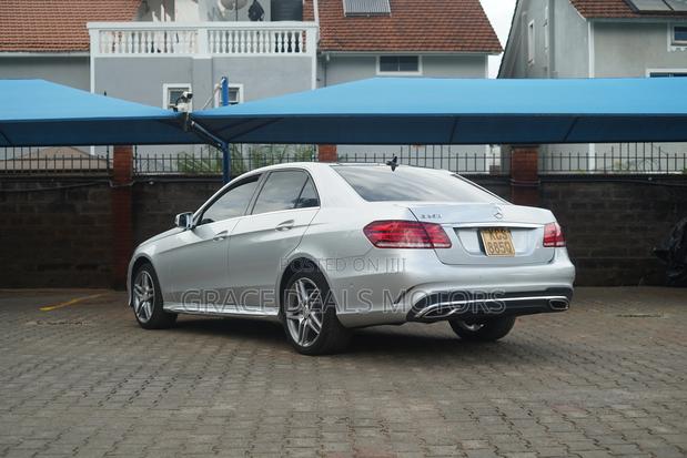 Mercedes-Benz E250 2013 Silver
