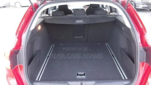 Peugeot 308 2019 Red