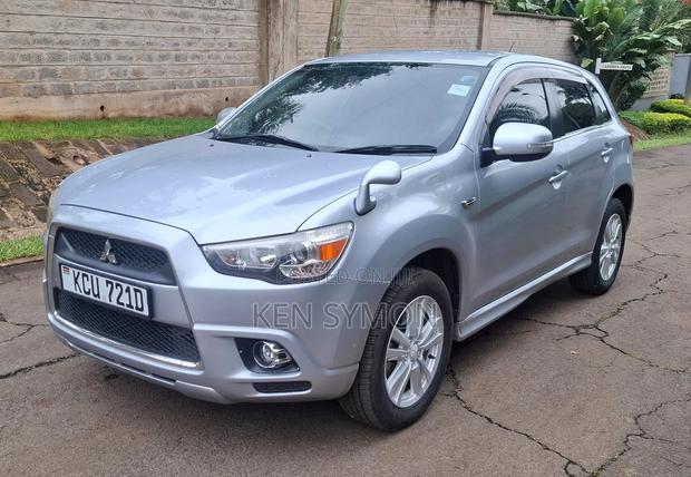 Mitsubishi RVR 2013 Silver