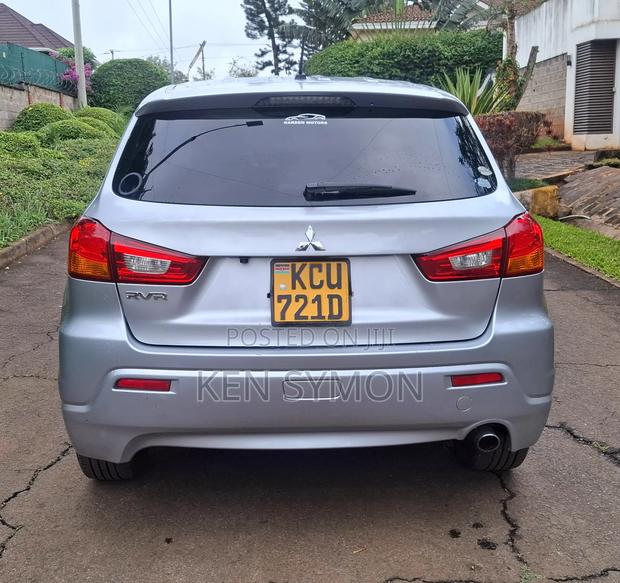 Mitsubishi RVR 2013 Silver