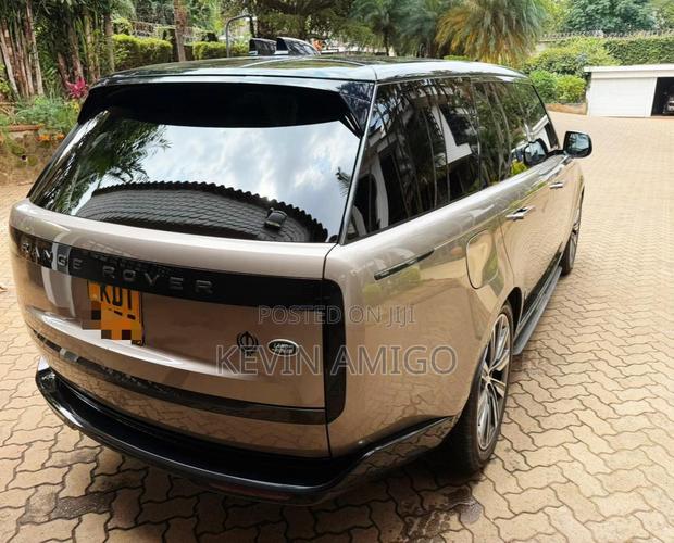 Land Rover Range Rover Vogue 2022 Silver