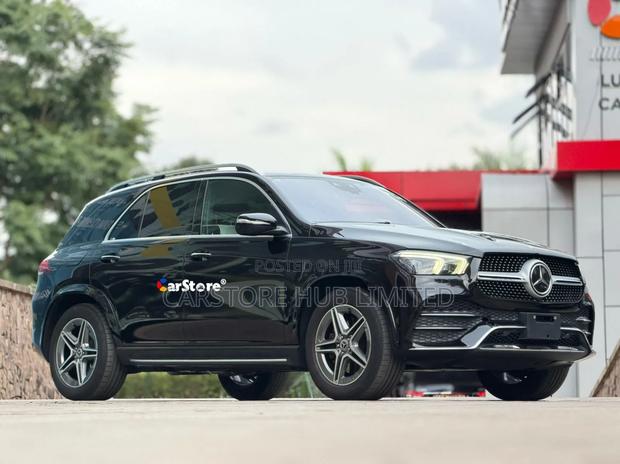 Mercedes-Benz GLE-Class GLE 300d 4MATIC 2020 Black