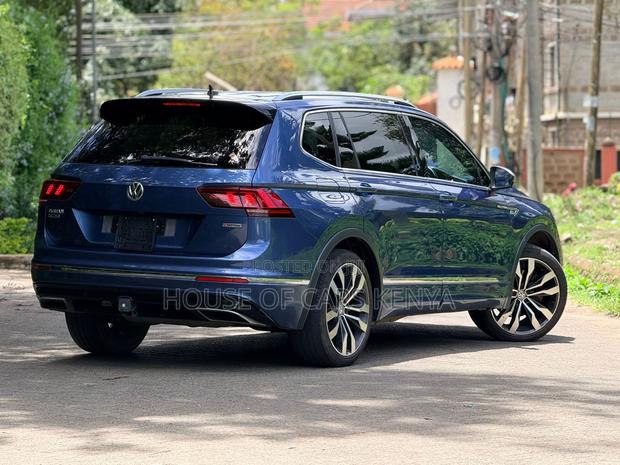 Volkswagen Tiguan 2019 Blue