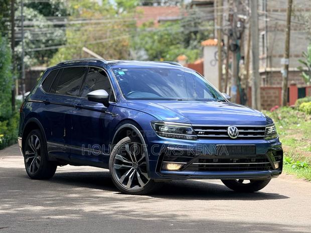 Volkswagen Tiguan 2019 Blue