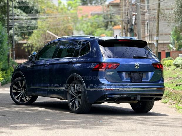 Volkswagen Tiguan 2019 Blue
