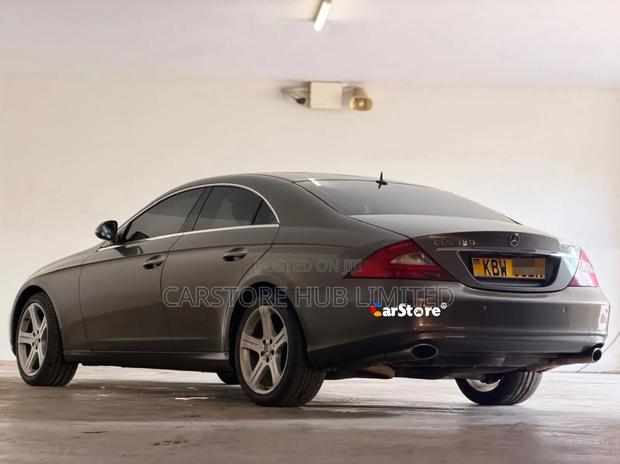 Mercedes-Benz CLS 350 CGI 2006 Brown