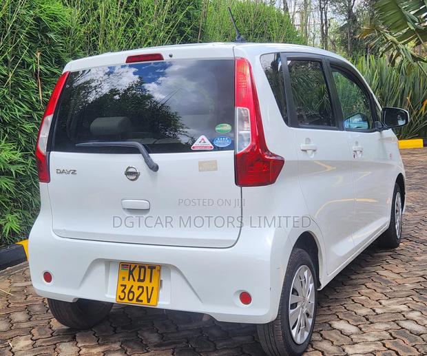 Nissan Dayz 2019 White
