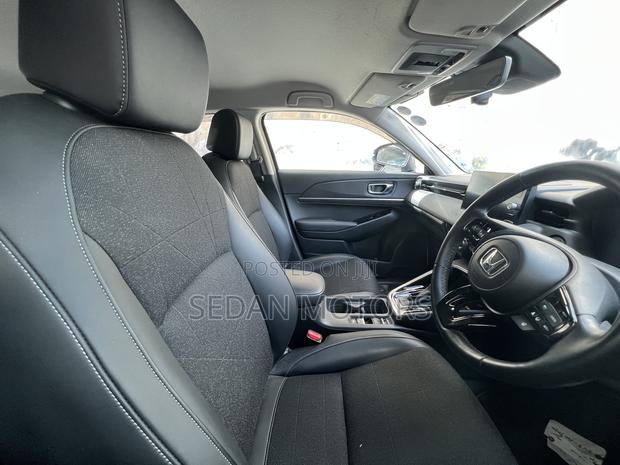 Honda Vezel 2021 Black
