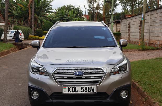 Subaru Outback 2.5i 4dr Wagon AWD (2.5L 4cyl CVT) 2015 Black