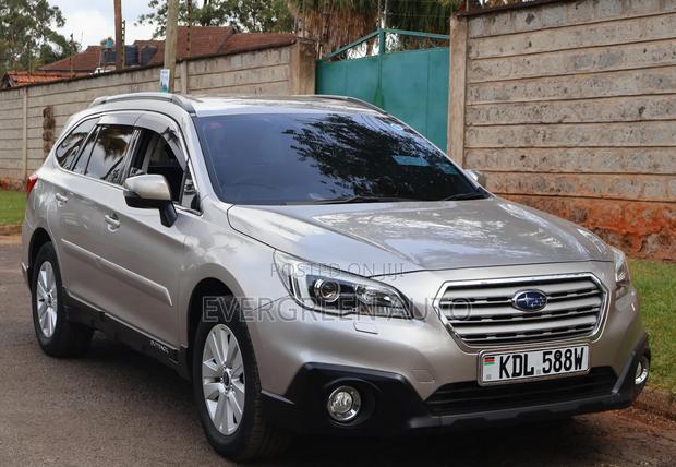 Subaru Outback 2.5i 4dr Wagon AWD (2.5L 4cyl CVT) 2015 Black