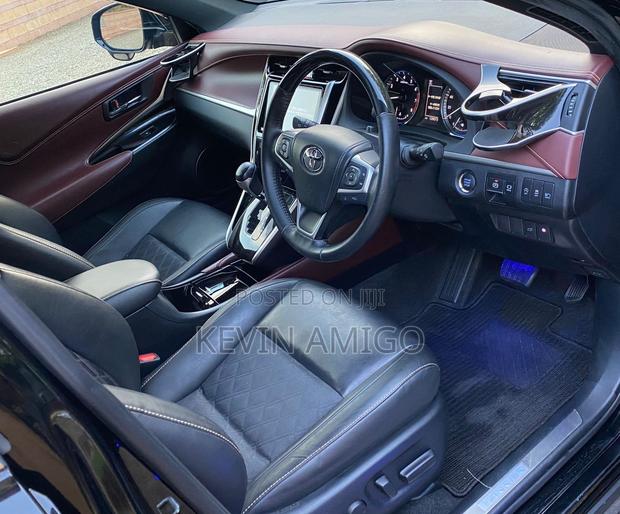 Toyota Harrier 2020 Black